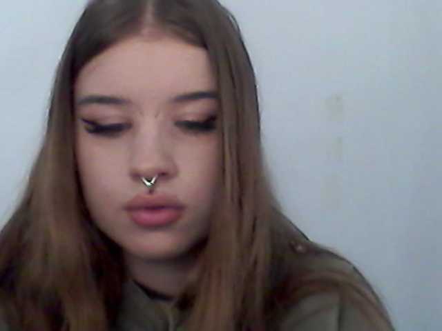 MollyLolly live cam on BongaCams