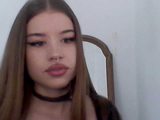 MollyLolly live cam on BongaCams