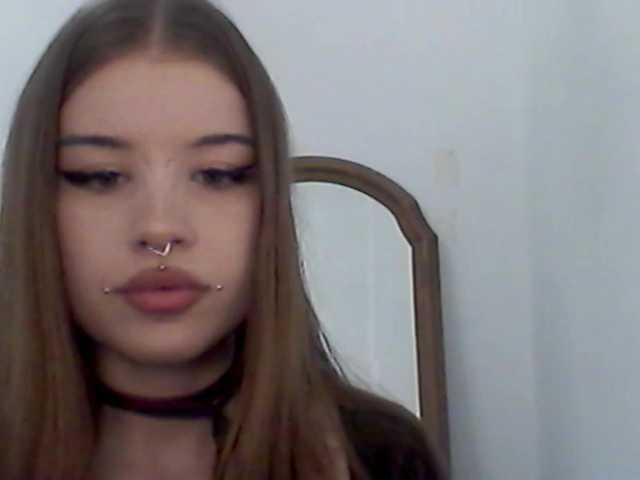 MollyLolly live cam on BongaCams
