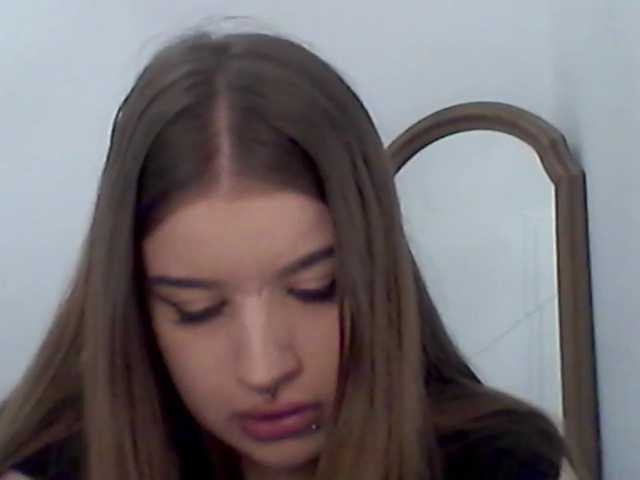 MollyLolly live cam on BongaCams