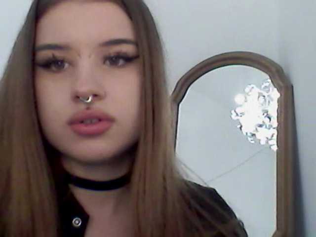 MollyLolly live cam on BongaCams