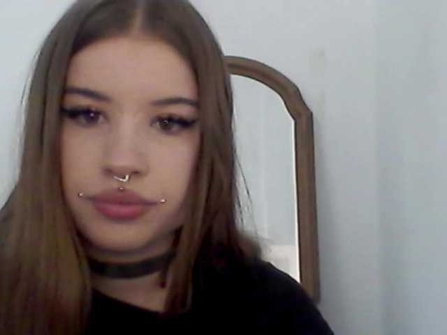 MollyLolly live cam on BongaCams