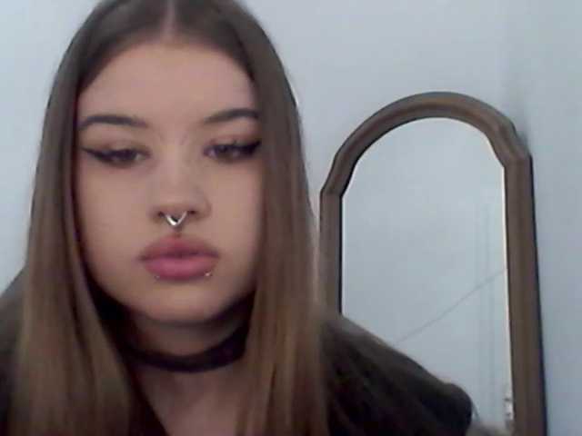 MollyLolly live cam on BongaCams