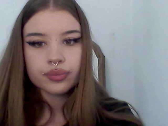 MollyLolly live cam on BongaCams