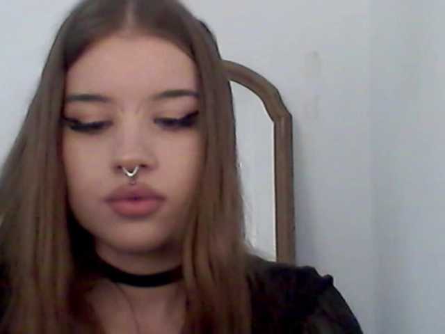 MollyLolly live cam on BongaCams