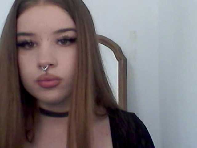 MollyLolly live cam on BongaCams