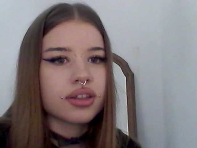 MollyLolly live cam on BongaCams
