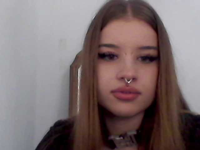 MollyLolly live cam on BongaCams