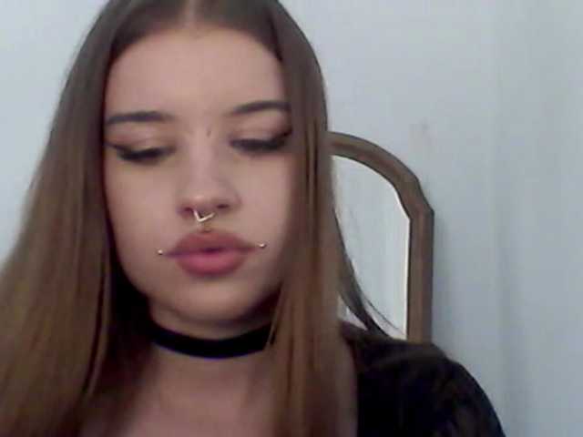 MollyLolly live cam on BongaCams