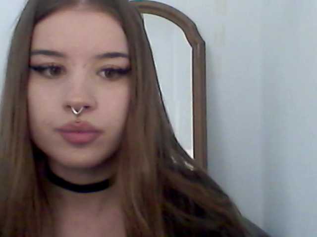 MollyLolly live cam on BongaCams