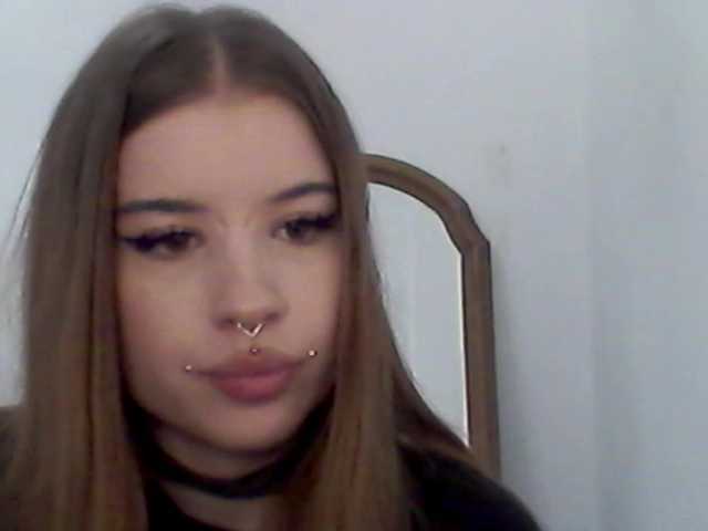 MollyLolly live cam on BongaCams