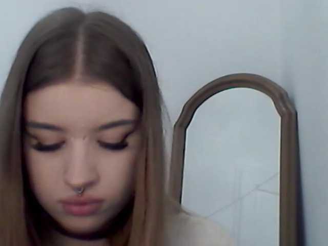 MollyLolly live cam on BongaCams