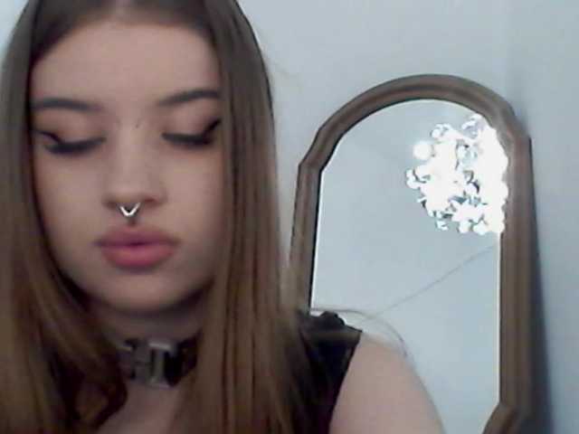 MollyLolly live cam on BongaCams
