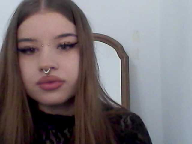 MollyLolly live cam on BongaCams