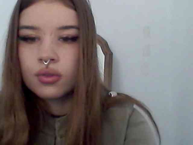 MollyLolly webcam