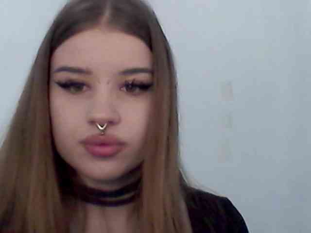 MollyLolly webcam