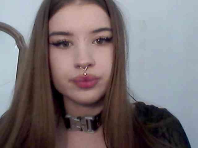 MollyLolly webcam