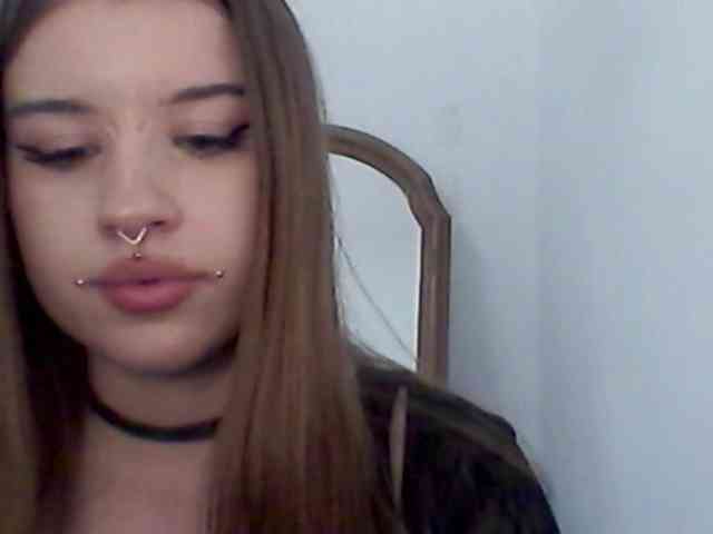 MollyLolly webcam