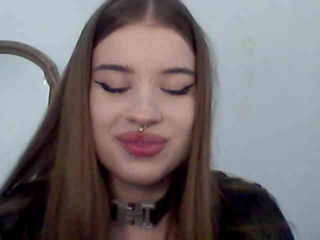 MollyLolly webcam