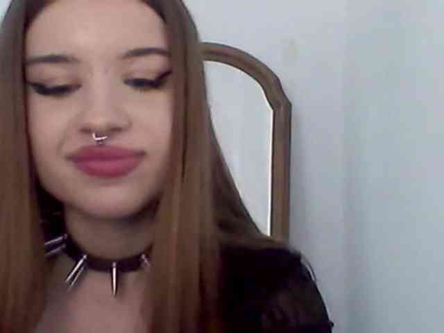 MollyLolly webcam