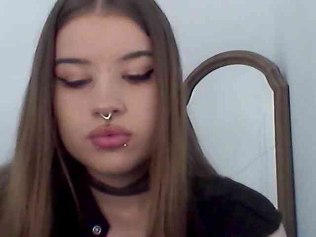 MollyLolly webcam