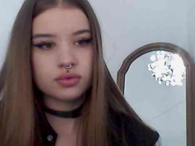 MollyLolly webcam
