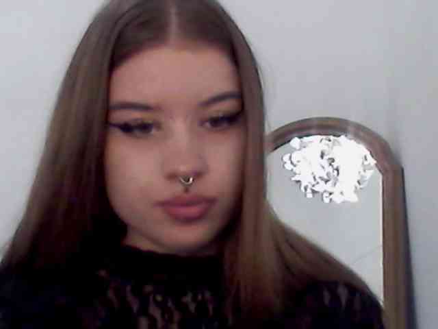 MollyLolly webcam