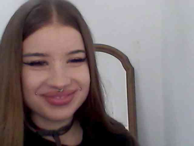 MollyLolly webcam