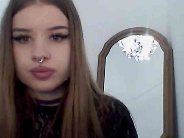 MollyLolly webcam