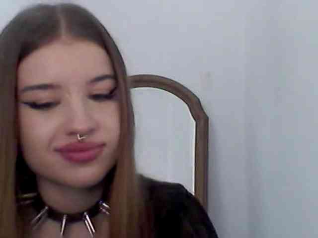 MollyLolly webcam
