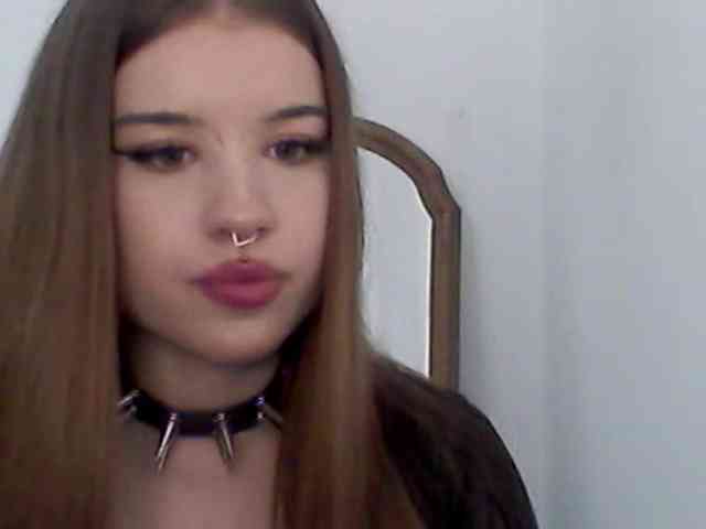 MollyLolly webcam