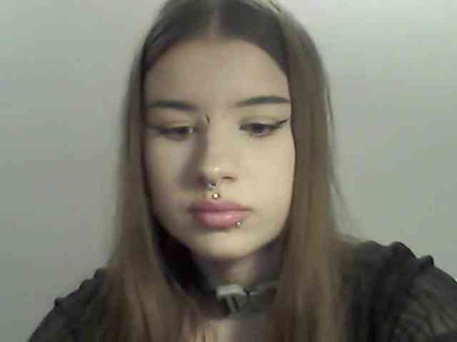 MollyLolly webcam