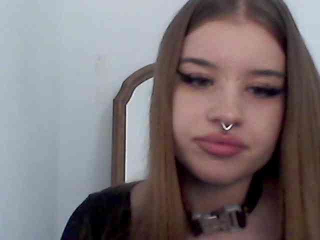 MollyLolly webcam