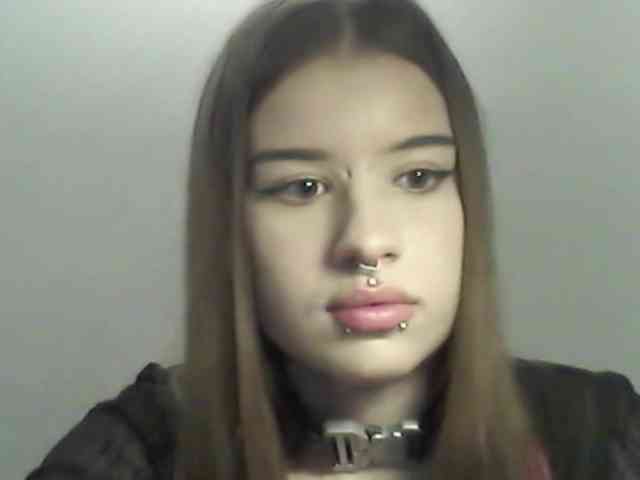 MollyLolly webcam