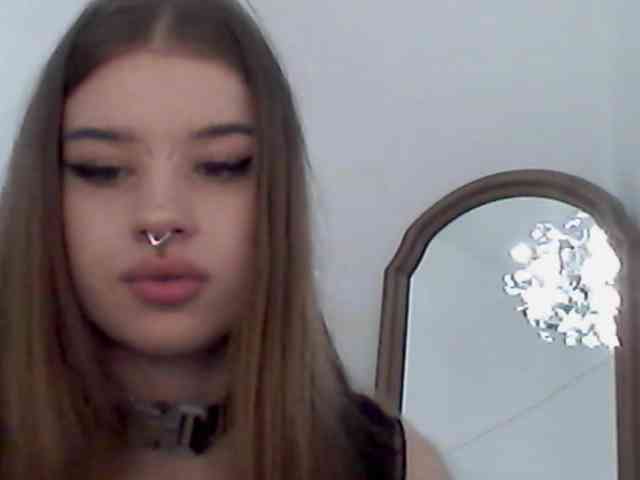 MollyLolly webcam