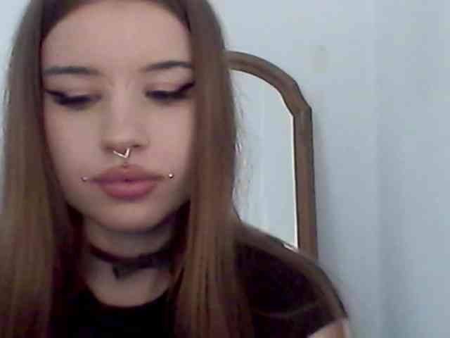 MollyLolly webcam