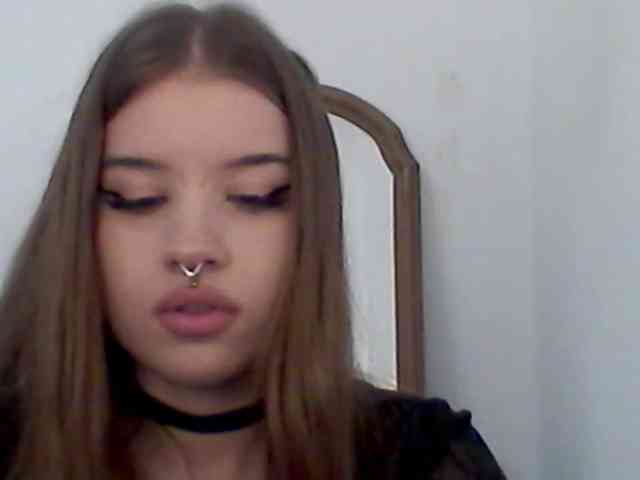 MollyLolly webcam
