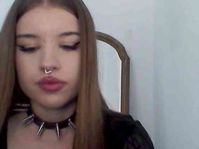 MollyLolly webcam