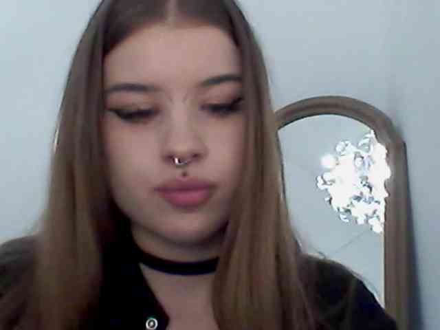 MollyLolly webcam