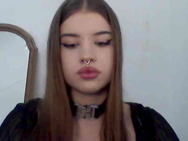 MollyLolly webcam