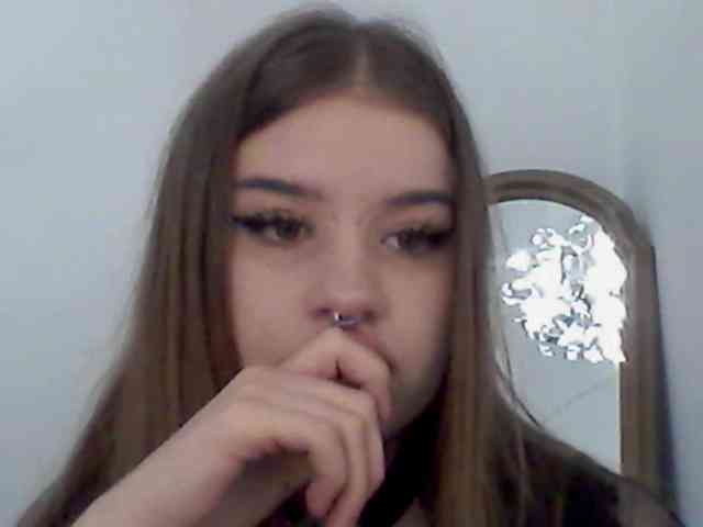 MollyLolly webcam
