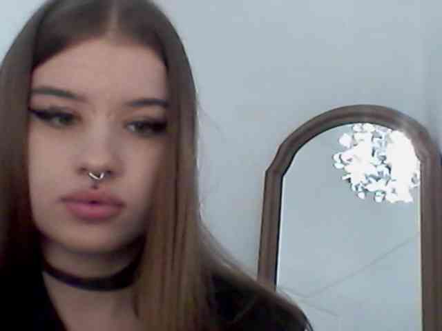 MollyLolly webcam