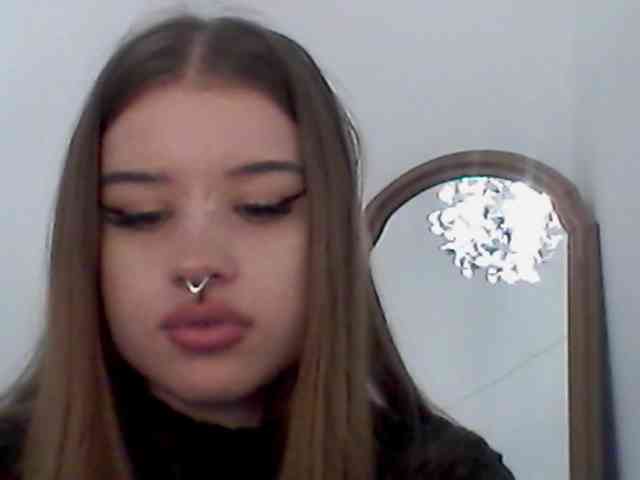 MollyLolly webcam