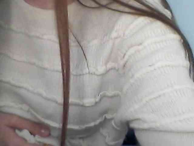 Mollylolly's cam show statistics and live stream