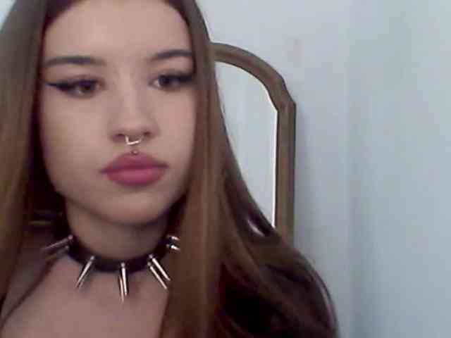 MollyLolly webcam