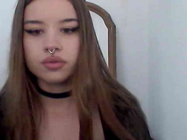 MollyLolly webcam