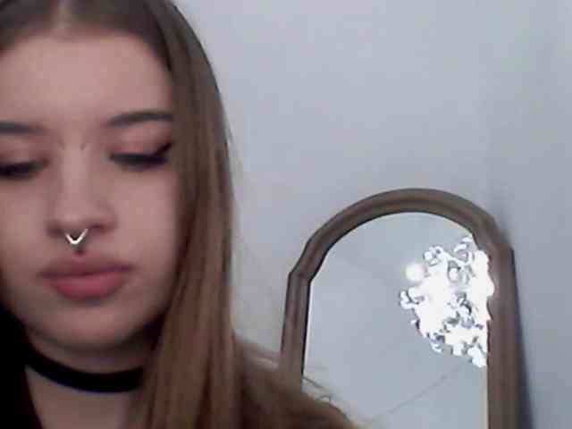MollyLolly webcam