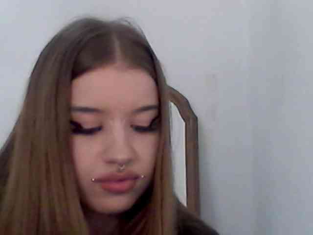 MollyLolly webcam
