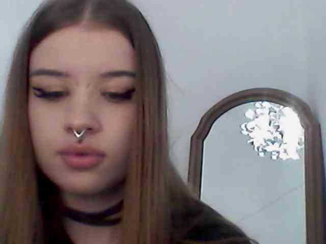 MollyLolly webcam