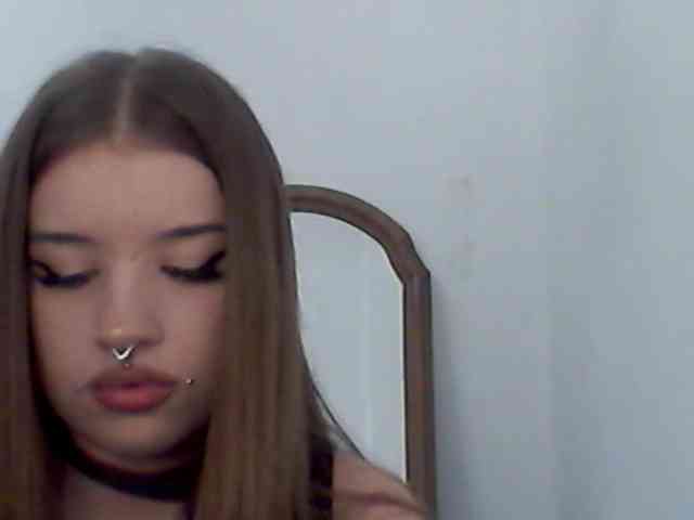 MollyLolly webcam